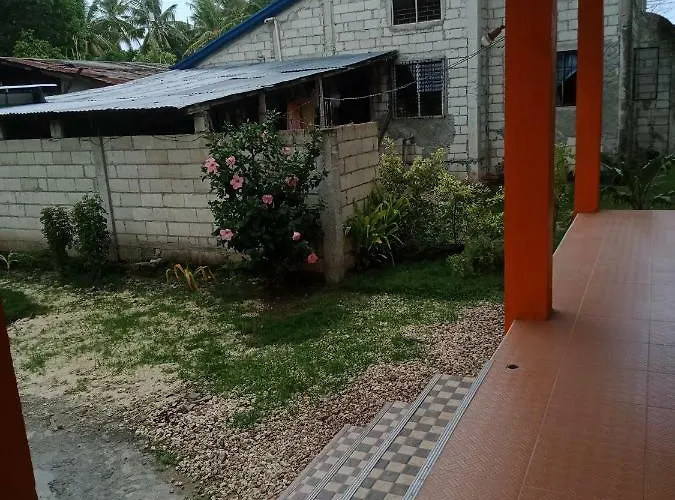 Gallano Homestay *